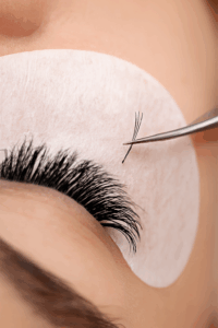 Keo Nối Mi – Yếu Tố Quan Trọng Trong Nối Mi Chuyên Nghiệp